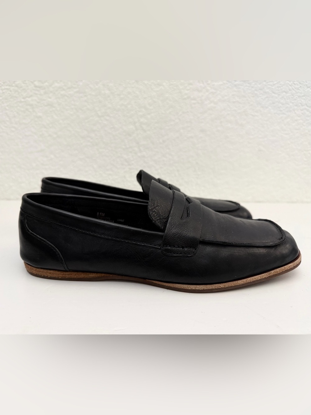 KORK-EASE • Pisa Black Leather Penny Loafer • Size 8.5